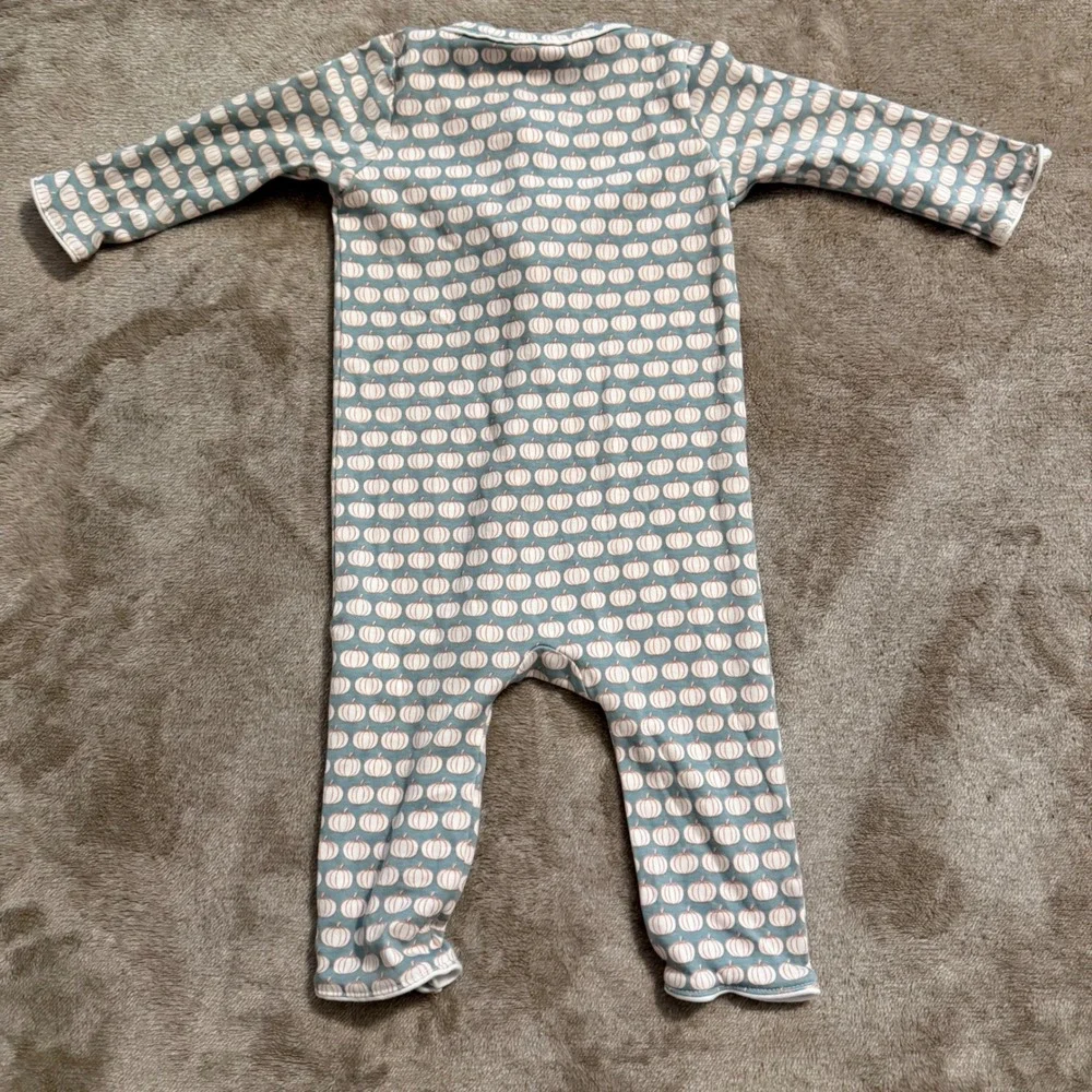 Lila and Hayes Pima Cotton Pumpkin Print Footless Sleeper Blue 3-6M